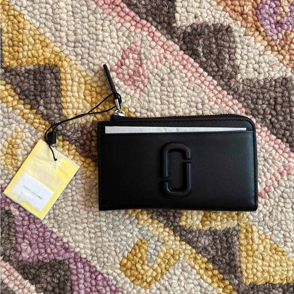 Marc Jacobs NWT J Top Zip Wallet Black Leather